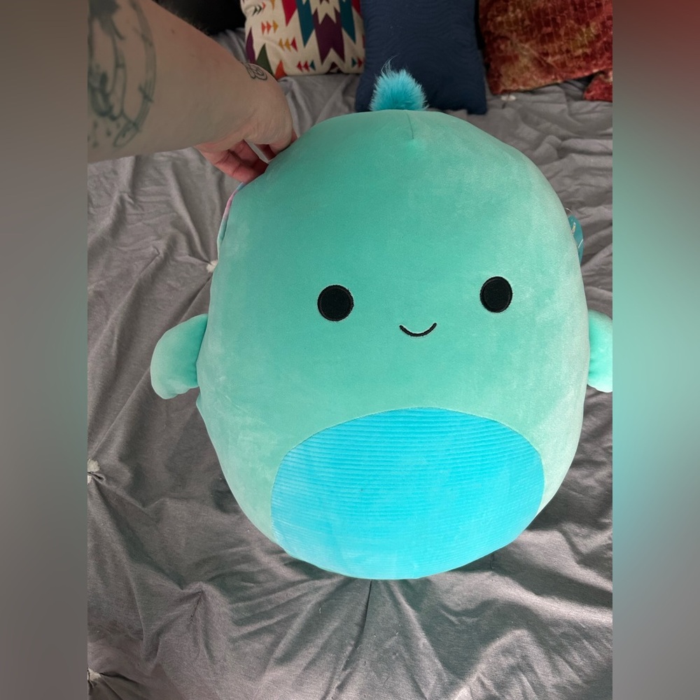Squishmallow cascade 20inch nwt